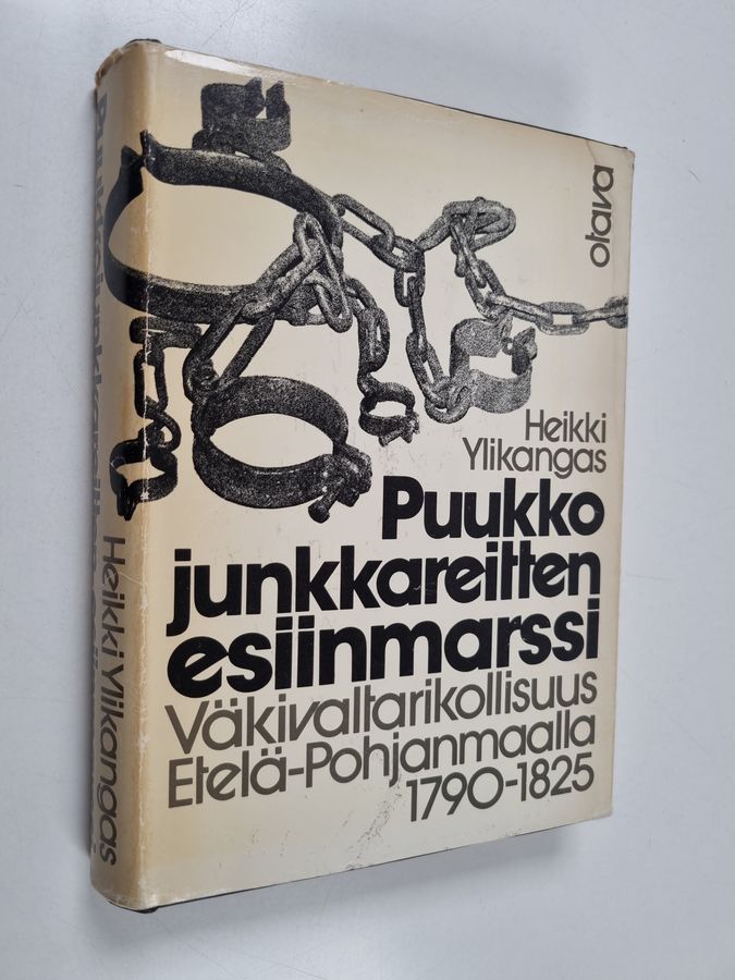 Puukkojunkkareitten esiinmarssi