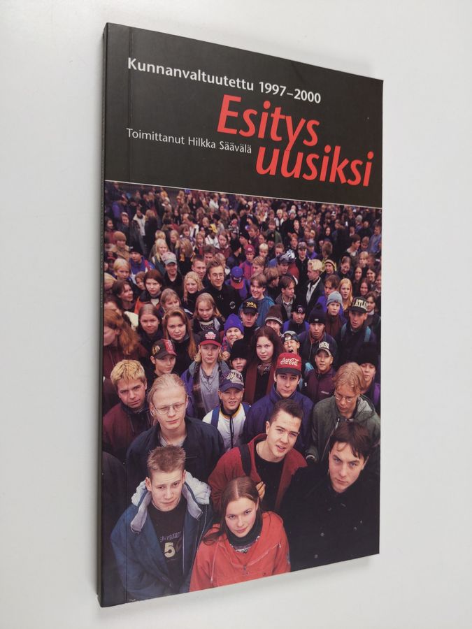 Esitys uusiksi