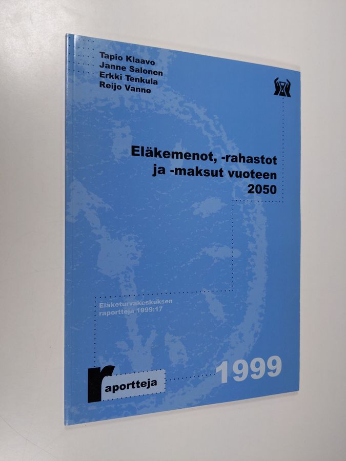 Eläkemenot, -rahastot ja -maksut vuoteen 2050