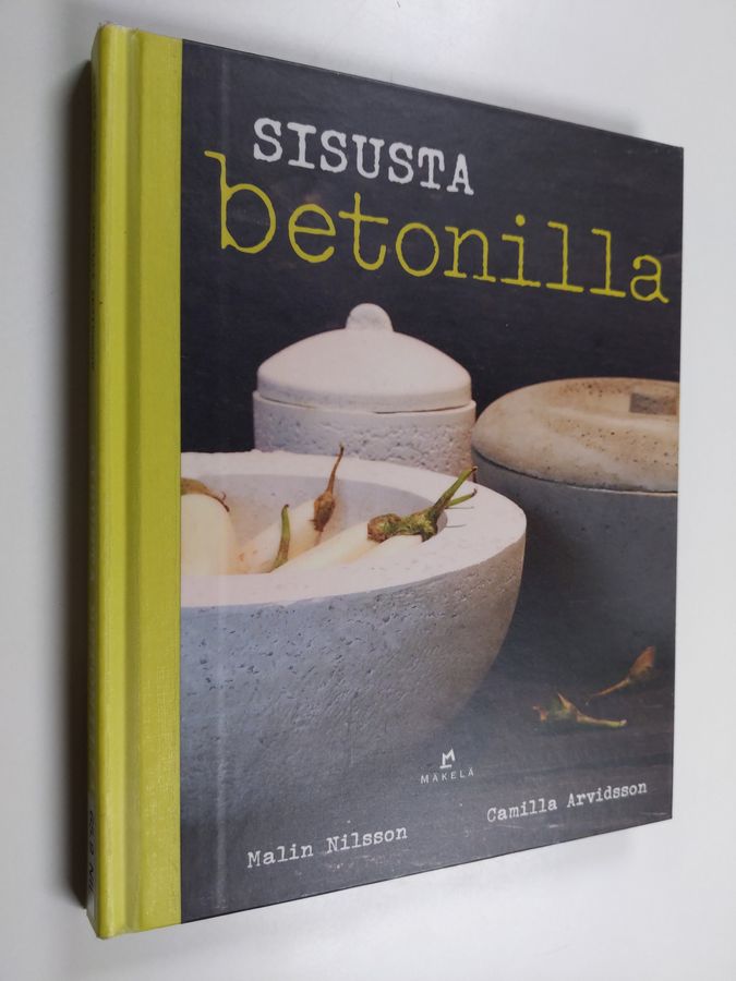 Sisusta betonilla