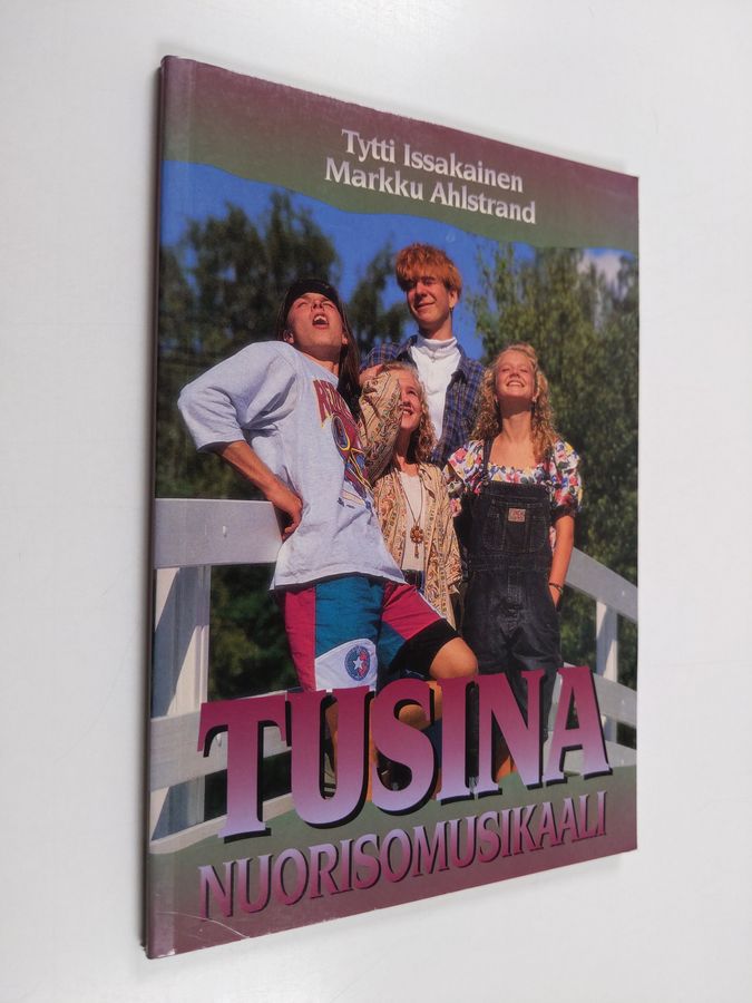 Tusina