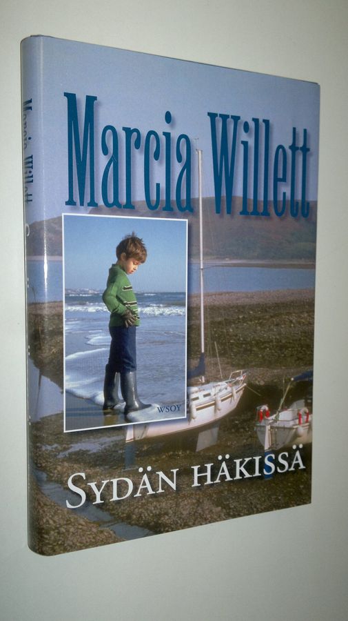 Marcia Willett : Sydän häkissä