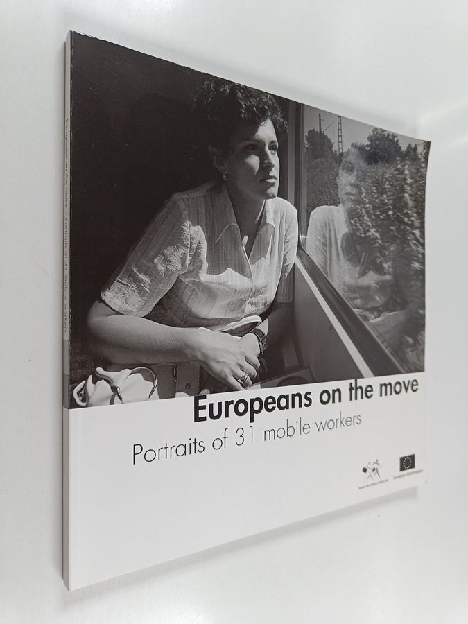 portraits of 31 mobile workers
