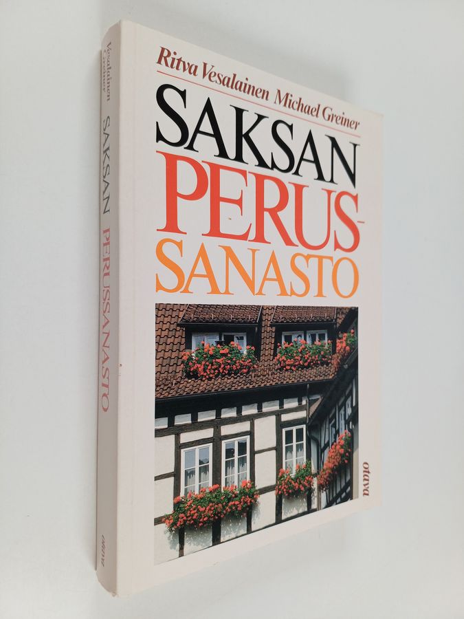 Ritva Vesalainen : Saksan perussanasto