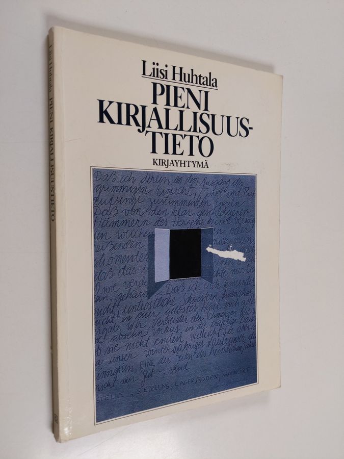 Pieni kirjallisuustieto