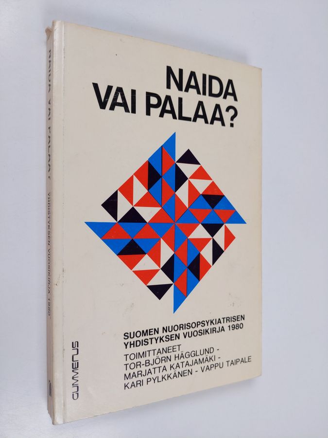 Naida vai palaa