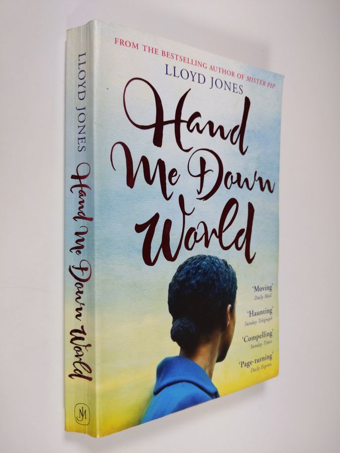 Lloyd Jones : Hand me down world