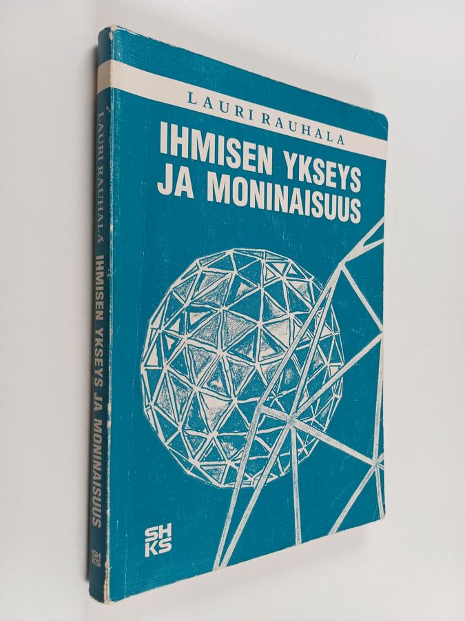 Ihmisen ykseys ja moninaisuus