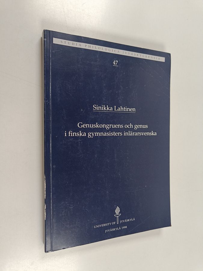 Genuskongruens och genus i finska gymnasisters inlärarsvenska