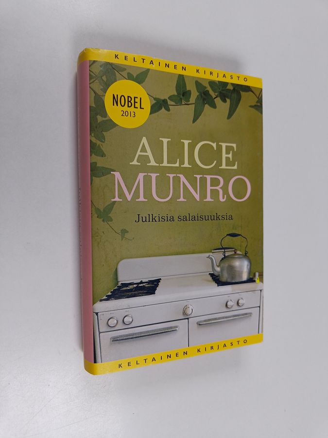 Alice Munro : Julkisia salaisuuksia : kertomuksia