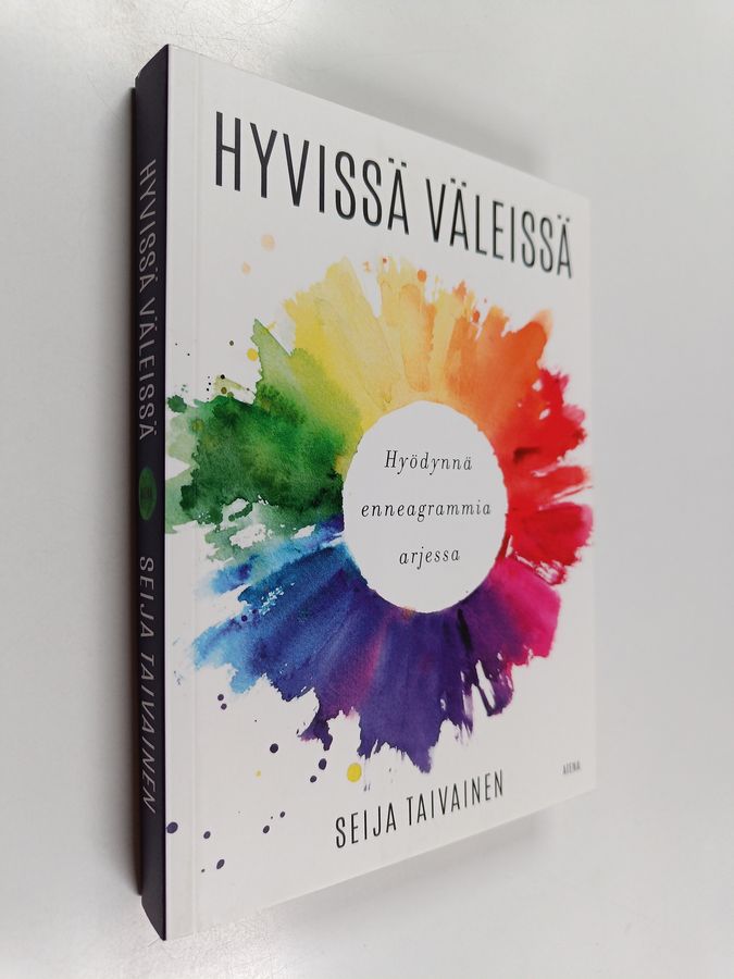 Hyvissä väleissä
