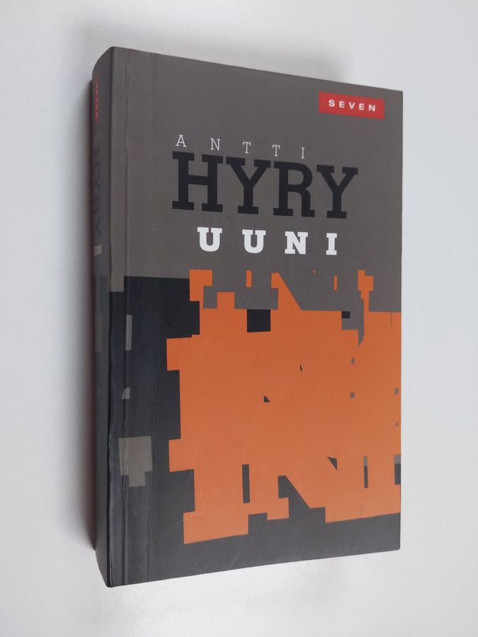 Antti Hyry : Uuni