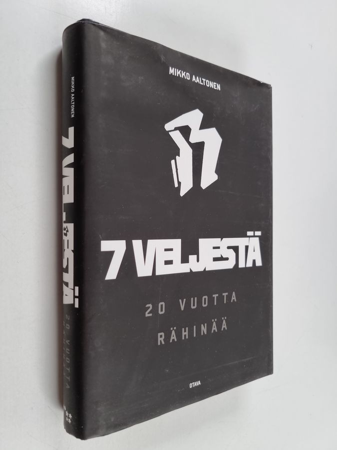 7 veljestä