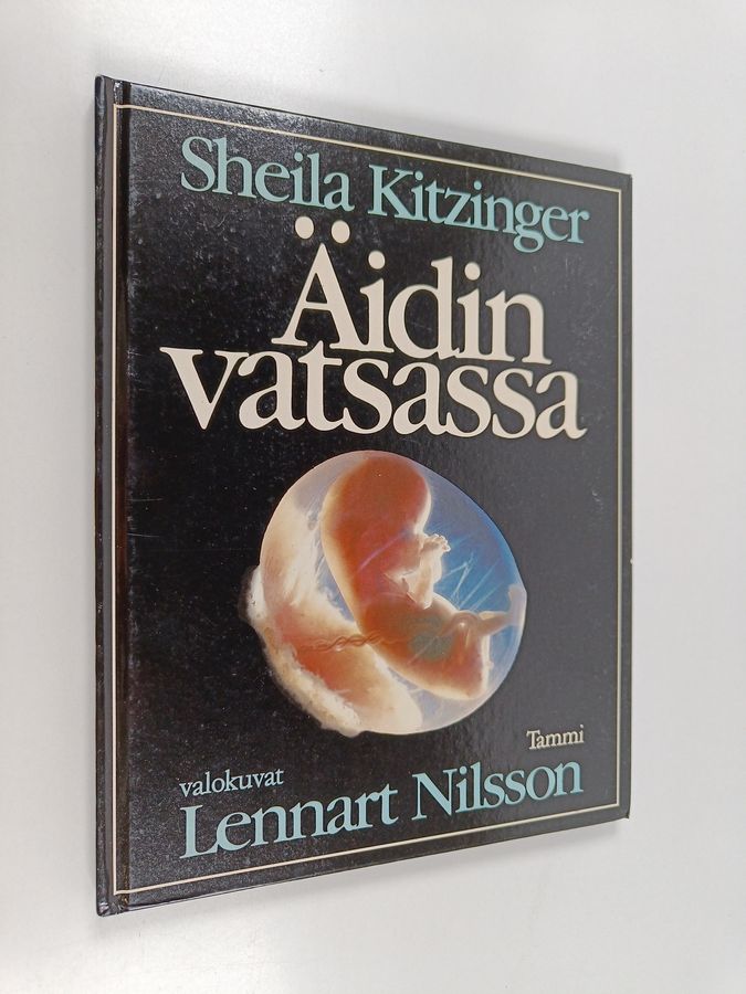 Äidin vatsassa