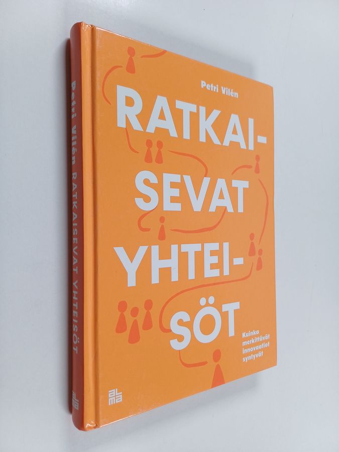 Ratkaisevat yhteisöt