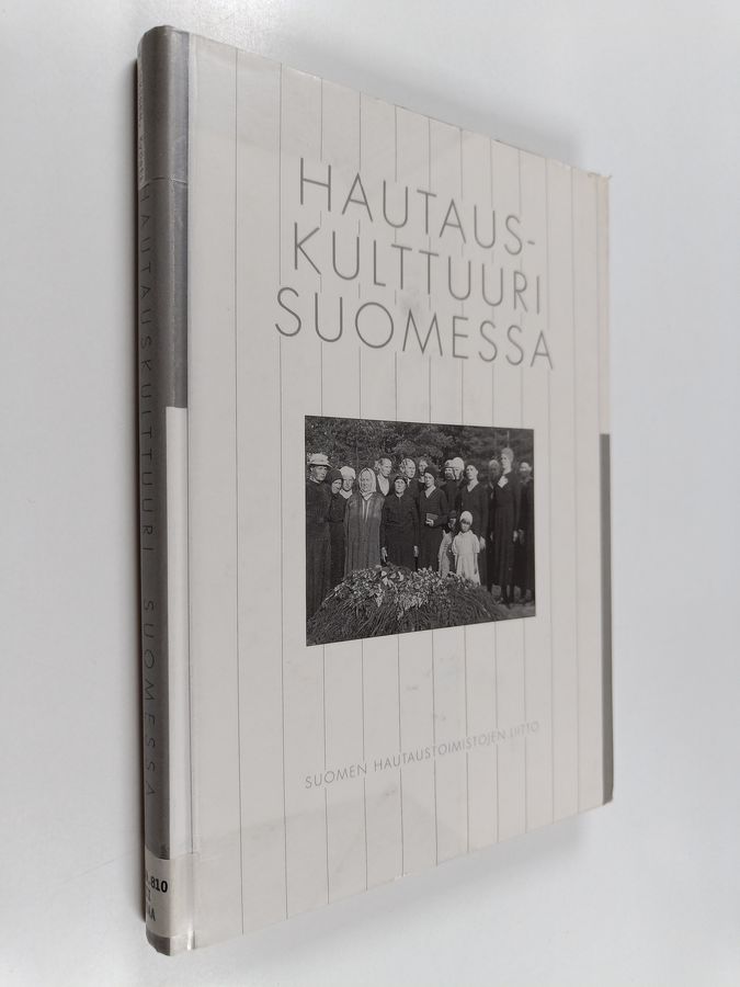 Hautauskulttuuri Suomessa