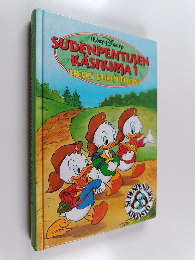 Sudenpentujen käsikirja 1 : Ulos luontoon