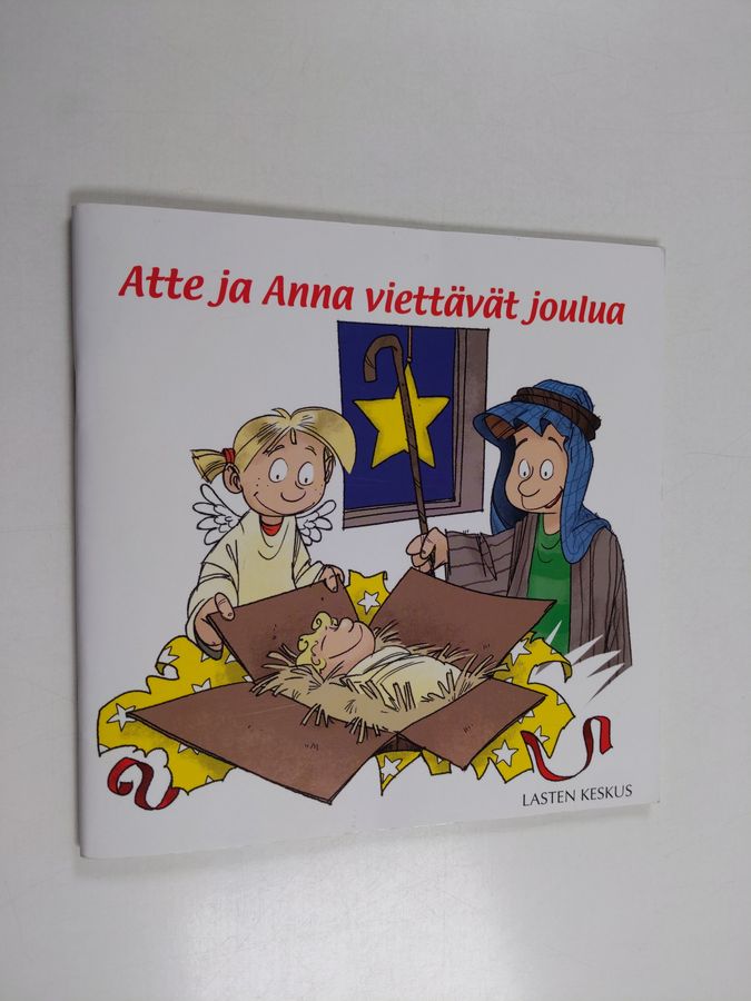 Atte ja Anna viettävät joulua