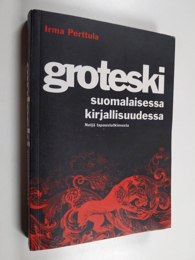 Groteski suomalaisessa kirjallisuudessa