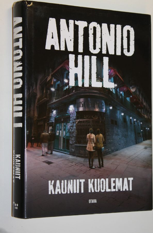 Antonio Hill : Kauniit kuolemat