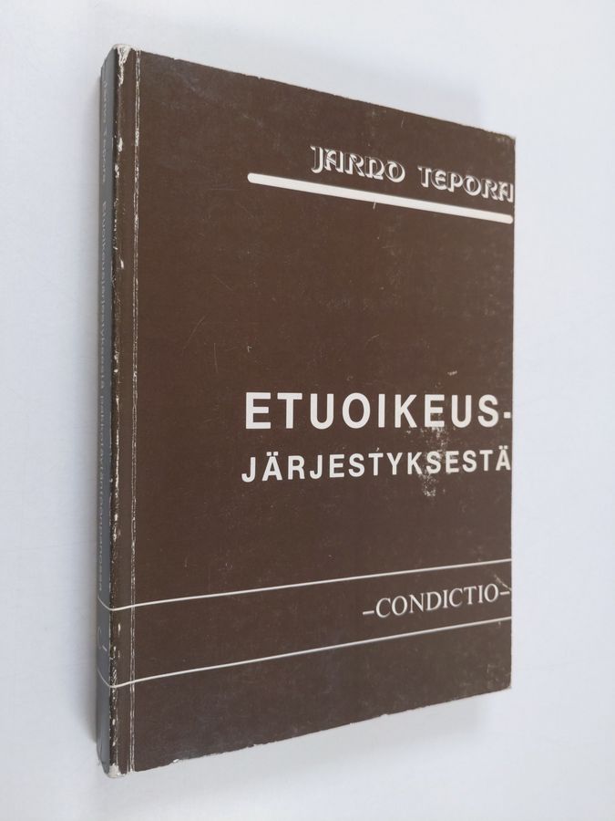 Etuoikeusjärjestyksestä pakkotäytäntöönpanossa