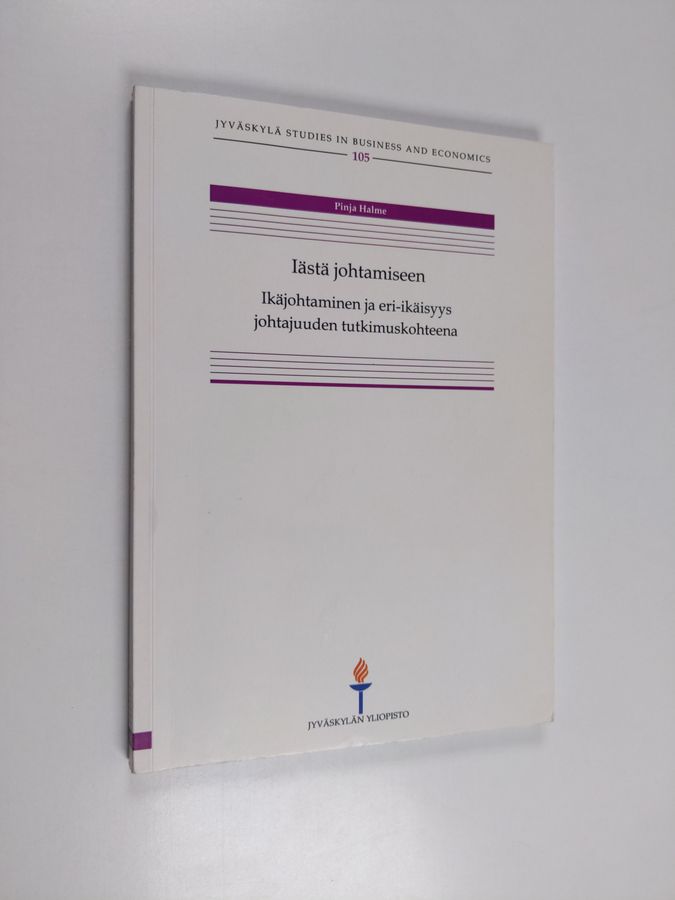 Iästä johtamiseen