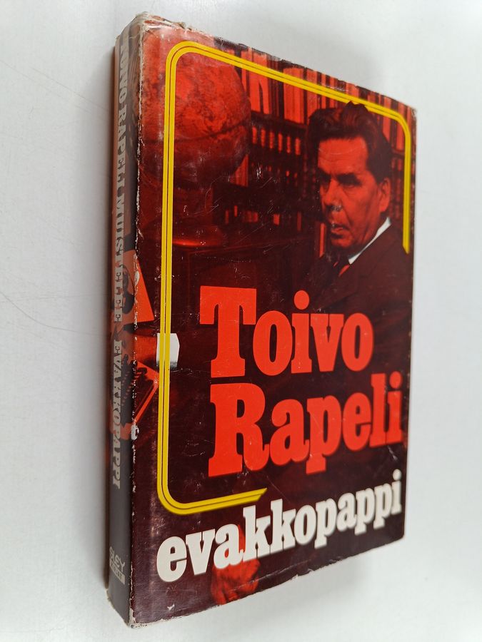Toivo Rapeli : Evakkopappi