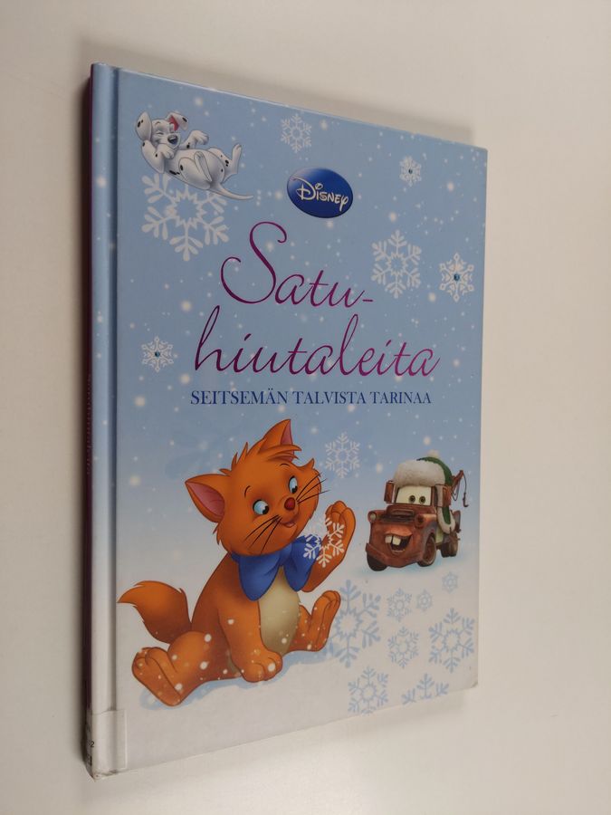 seitsemän talvista tarinaa