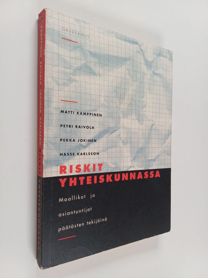 Riskit yhteiskunnassa