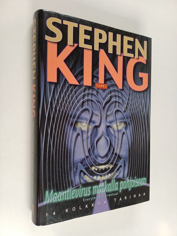 Stephen King : Maantievirus matkalla pohjoiseen : 14 kolkkoa tarinaa