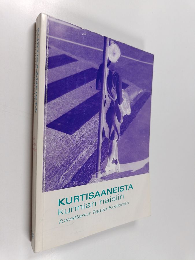 Kurtisaaneista kunnian naisiin