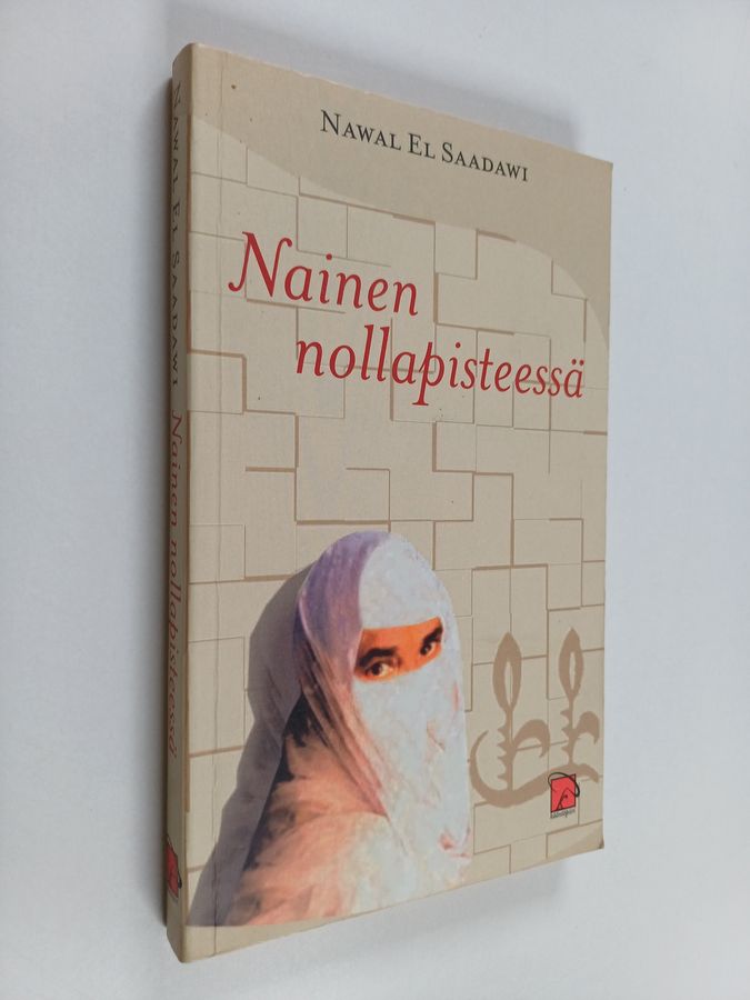 Nainen nollapisteessä