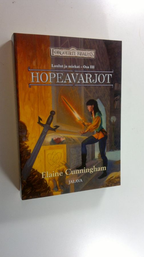 Elaine Cunningham : Hopeavarjot
