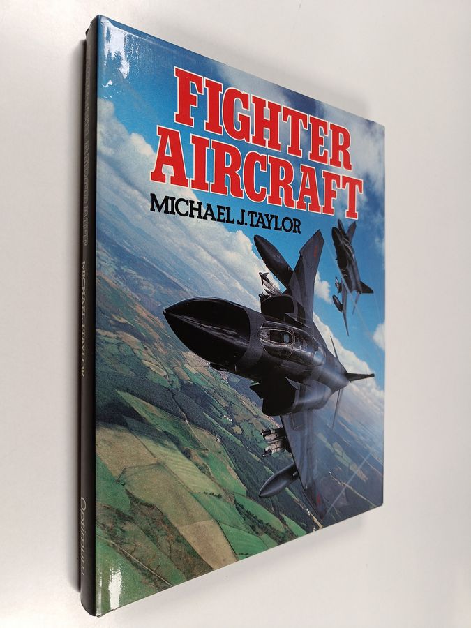 Michael J. Taylor : Fighter aircraft