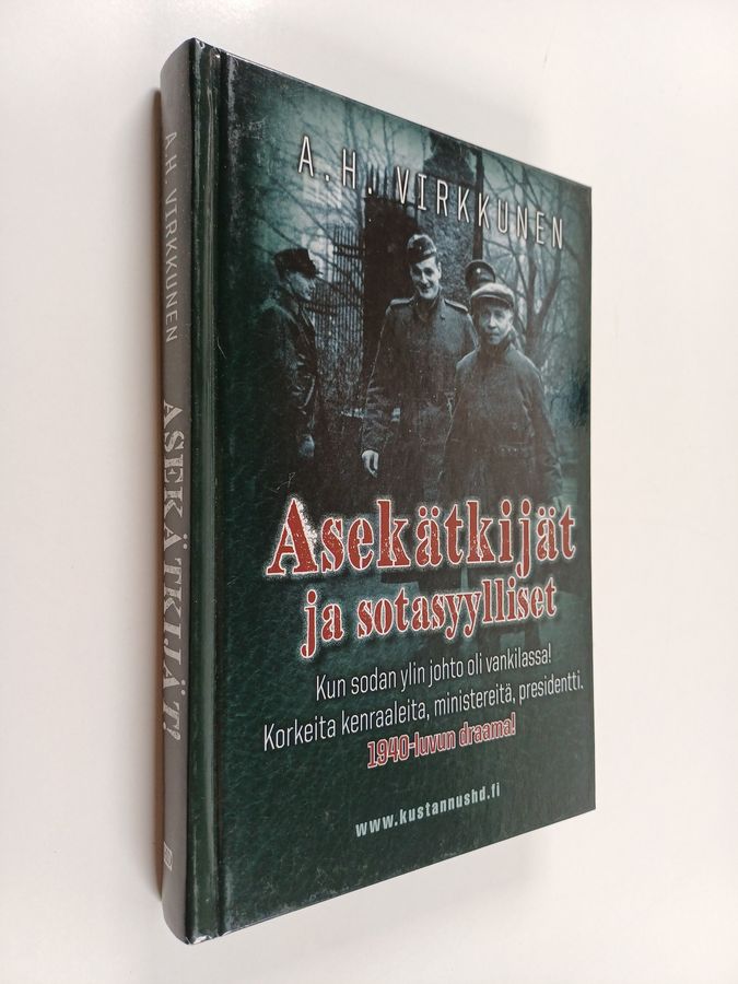 Asekätkijät ja sotasyylliset