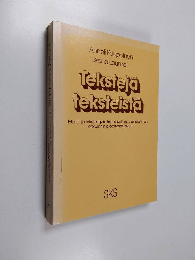 Tekstejä teksteistä