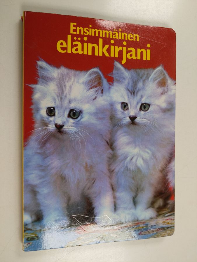 Ensimmäinen eläinkirjani.