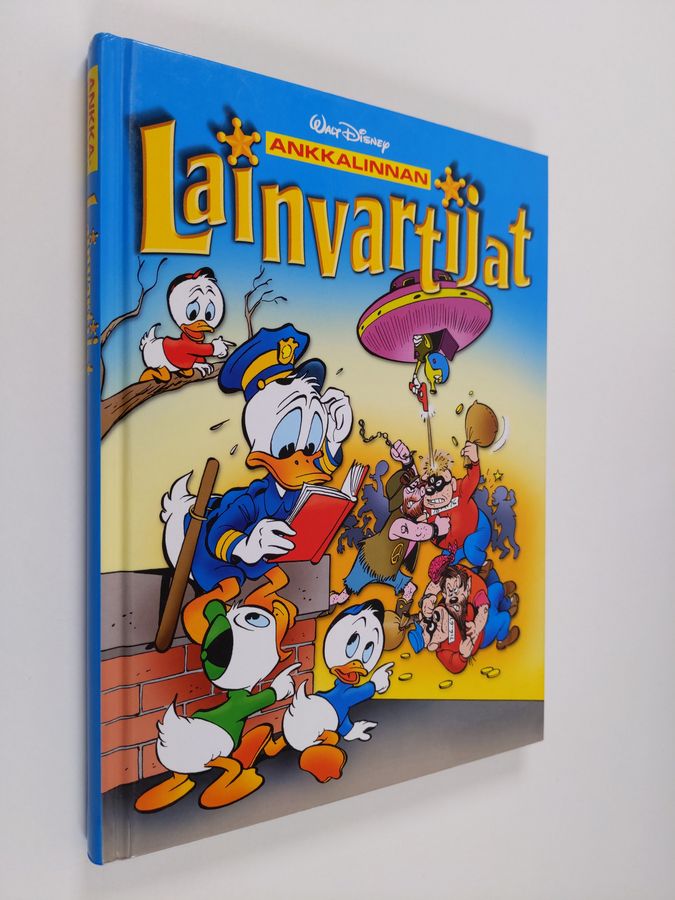 Walt Disney : Ankkalinnan lainvartijat