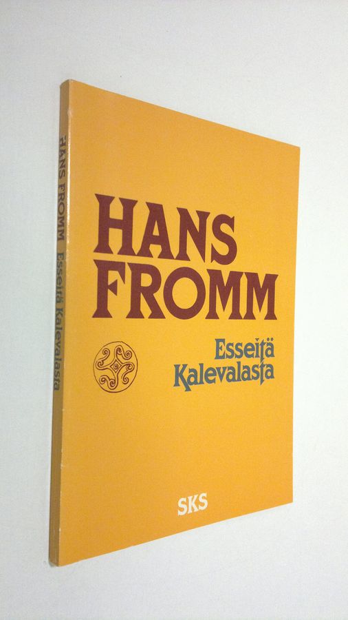 Hans Fromm : Esseitä Kalevalasta