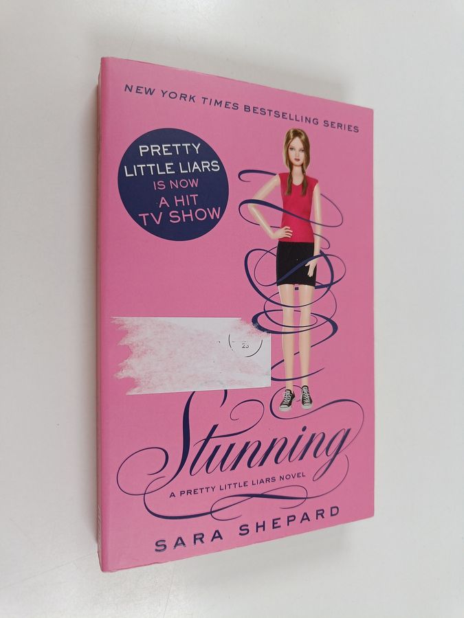 A pretty little liars novel