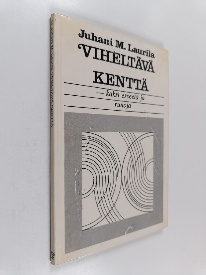 Viheltävä kenttä
