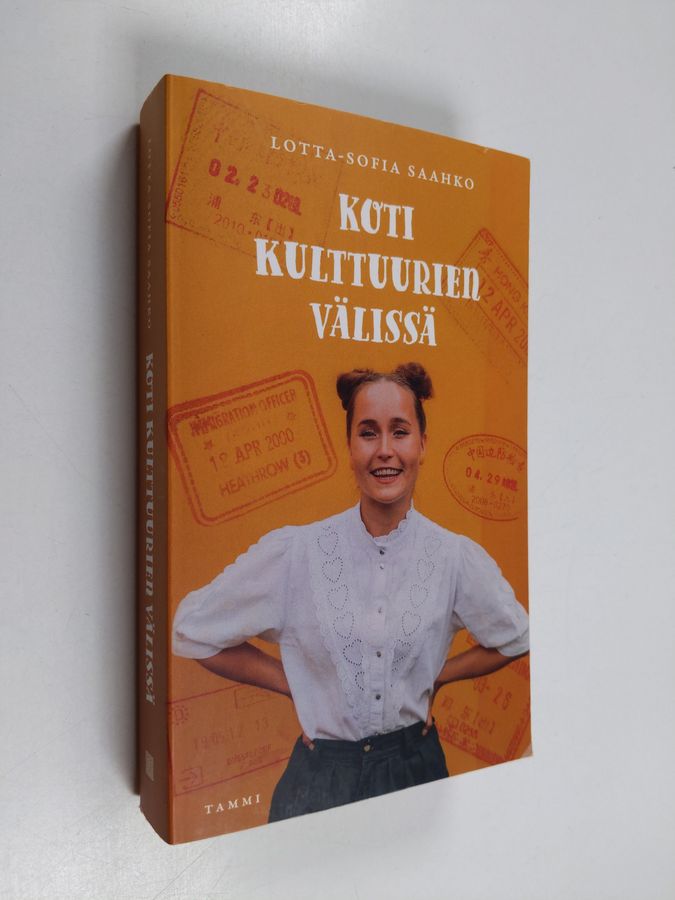 Koti kulttuurien välissä