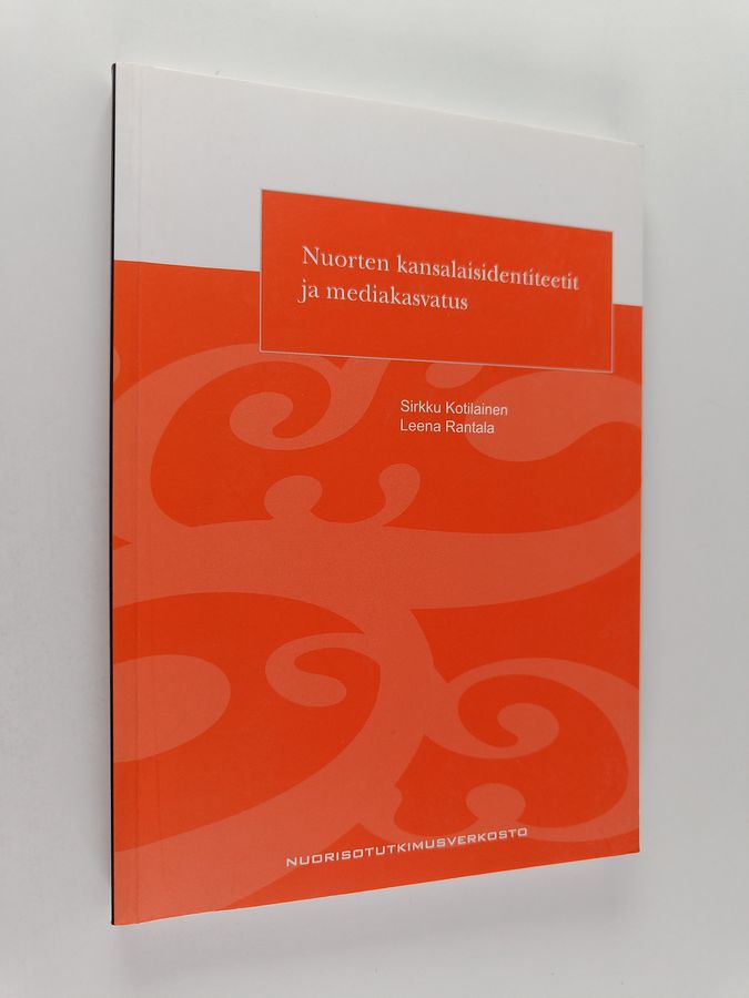 Nuorten kansalaisidentiteetit ja mediakasvatus