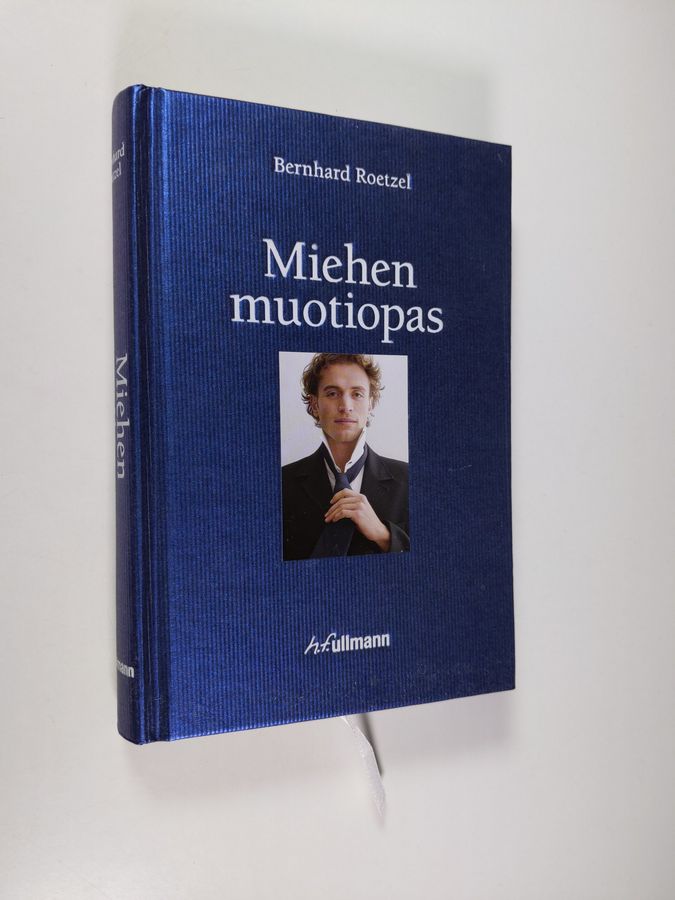 Miehen muotiopas