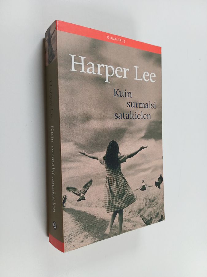 Harper Lee : Kuin surmaisi satakielen