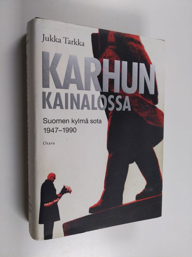 Karhun kainalossa