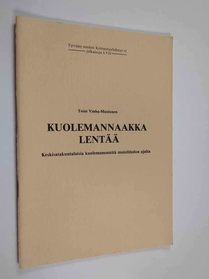 Kuolemannaakka lentää
