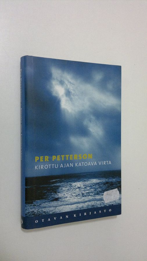Per Petterson : Kirottu ajan katoava virta