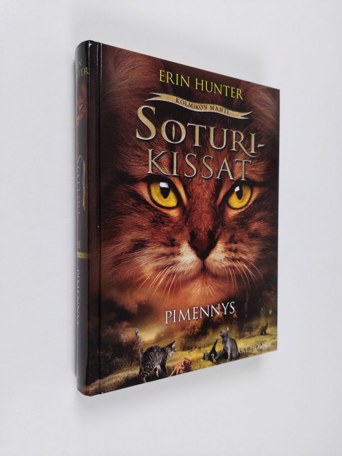Erin Hunter : Pimennys
