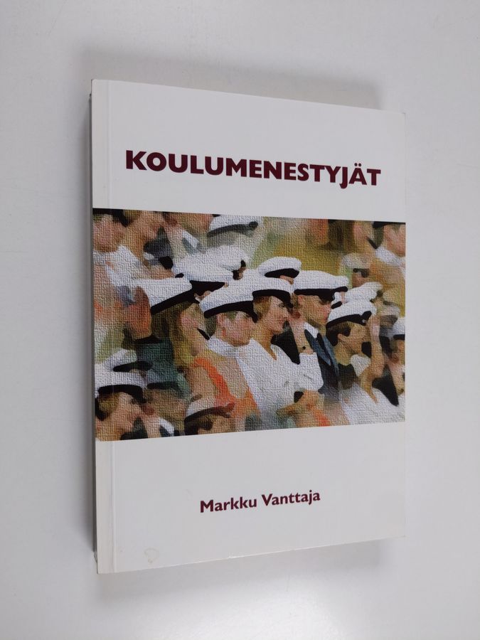 Koulumenestyjät